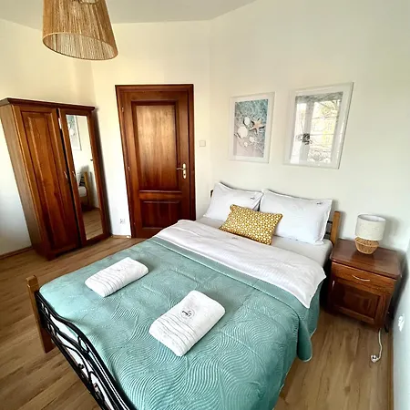 Pensionat Agapella Apartamemty- Agapella 250m From The *