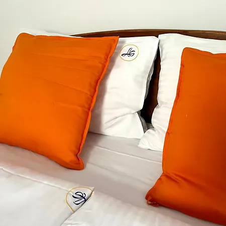 Agapella Apartamemty- Agapella 250m From The Guest house