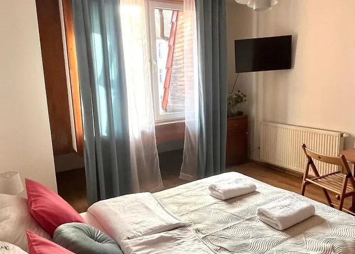 Agapella Apartamemty- Agapella 250m From The Guest house 3*